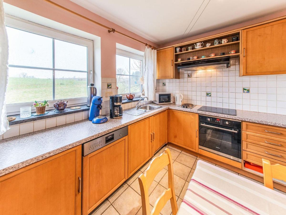 Beautiful Farmhouse In Brisy With Sauna Eksteriør bilde